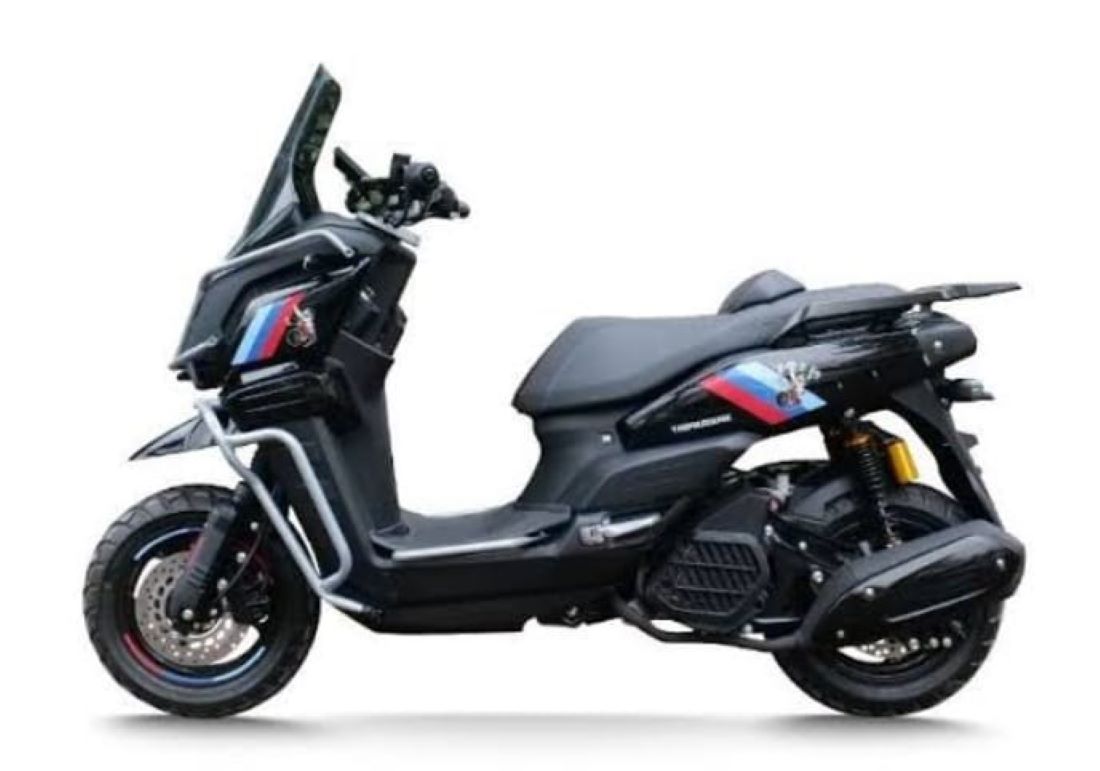 BERKELAS! Skutik Baru Bergaya Adventure 2025 Ini Dilengkapi Fitur Canggih