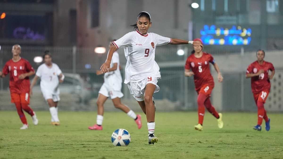 Claudia Scheunemann Kembali Cetak Gol Sensasional dari Jarak Jauh, Garuda Pertiwi Menang Lawan Bahrain