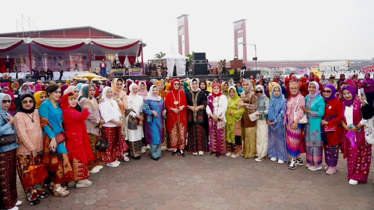 Melza Elen Setiadi dalam Peringatan Hari Kebaya Nasional, Ingin Wanita Sumsel Terus Lestarikan Kebaya