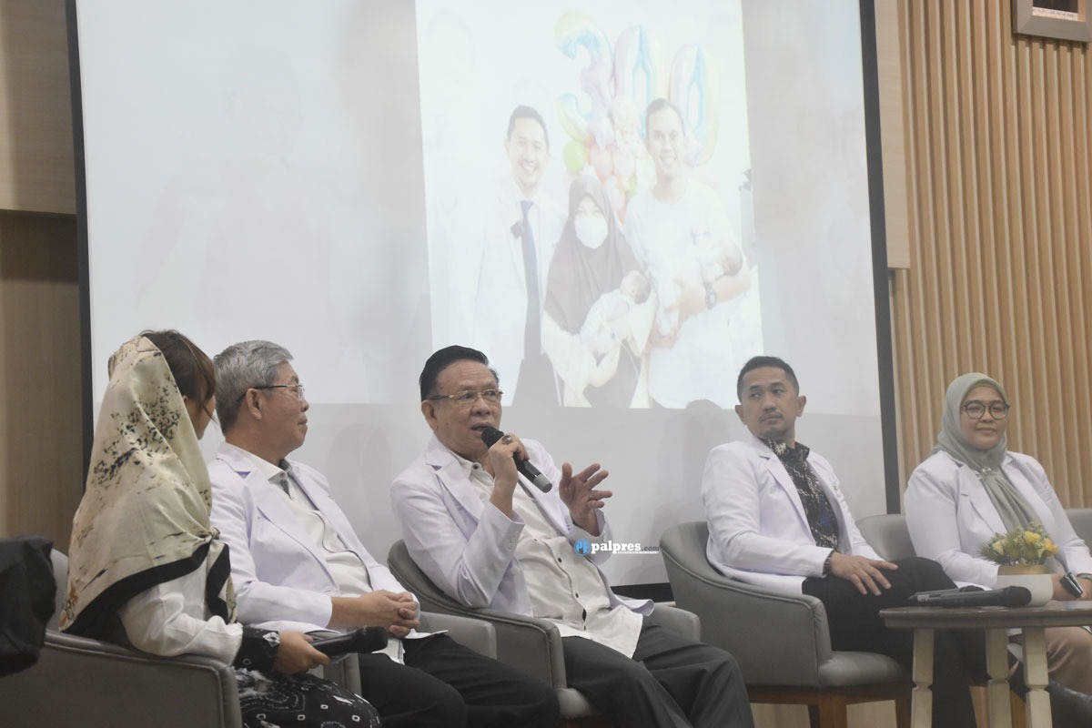 Klinik Blastula IVF Center RS Siloam Sriwijaya Palembang Rayakan Kelahiran Bayi Tabung ke-300 