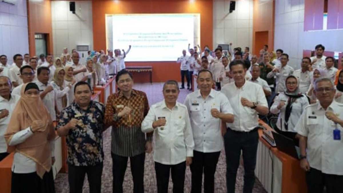 Tegas! Wabup Ardani Minta Petugas Pelayanan Publik Harus Mampu dan Beradaptasi