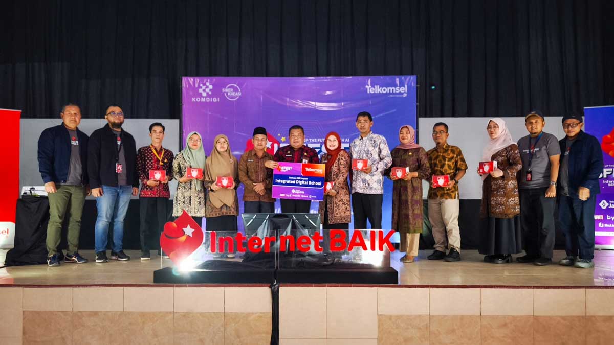 Belajar AI Nggak Harus Ribet! Internet BAIK Festival Telkomsel Ajak Pelajar Jambi Level Up Skill Digital
