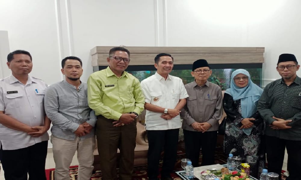 Walkot Palembang Akan Cetak 2100 Al-Qur'an Terjemahan Bahasa Palembang, Ratu Dewa : Momentum Kebudayaan 