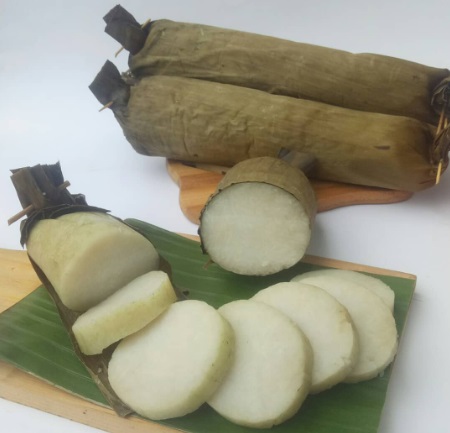 Anti Gagal! Begini Cara Membuat Lontong Daun Pisang Agar Tetap Pulen ...