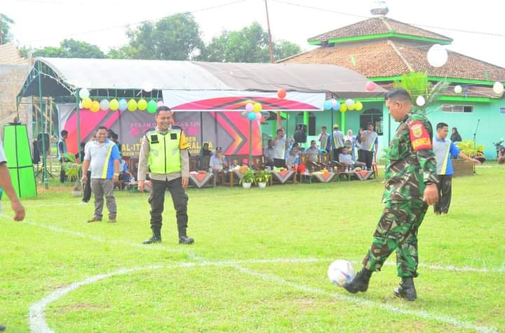 Serunya Porseni di Kampus Pesantren