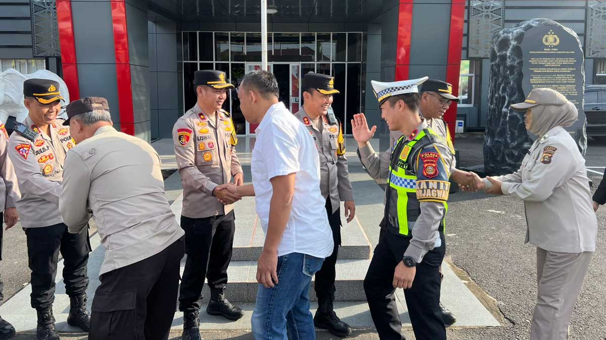 Pimpin Apel Perdana, Kapolres Lahat Tekankan Hal Ini kepada Seluruh Anggota