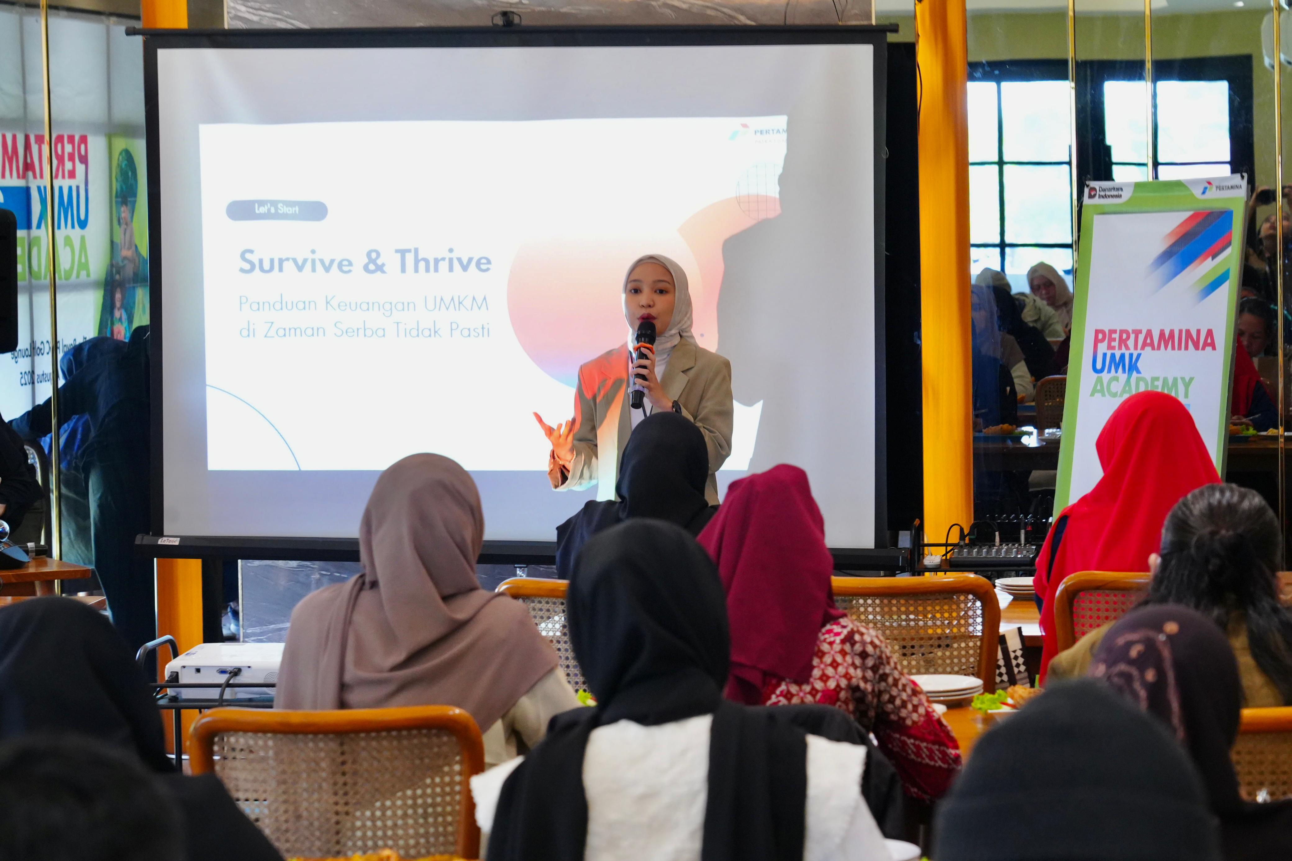 UMK Academy 2025 Latih 47 Pelaku Usaha di Sumbagsel dengan Strategi Bisnis Modern