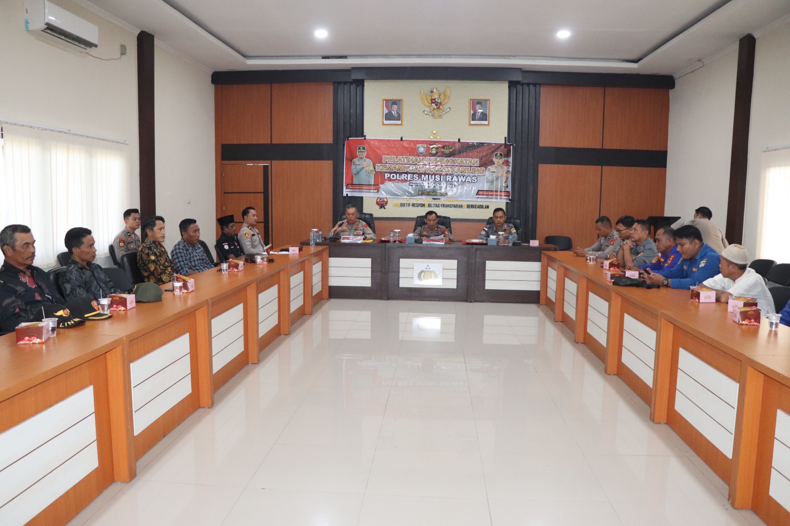 Tingkatkan Keamanan, Polres Musi Rawas Gelar Pelatihan Peningkatan Kemampuan Kasatkamling