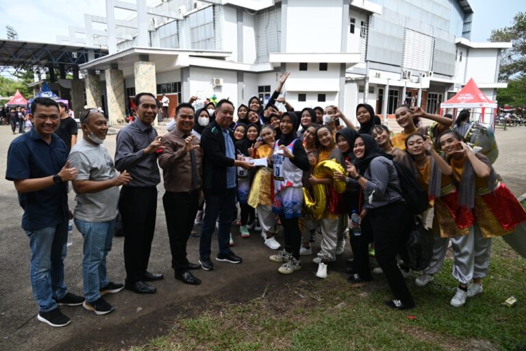  Ikut Kompetisi DBL, Bupati Suntik Semangat Siswa SMAN 2 Lahat