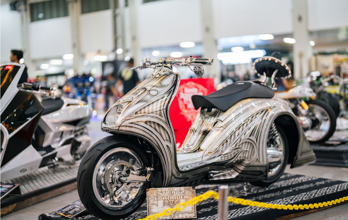 Honda Stylo 160 Antar Modifikator Indonesia ke Ajang Modifikasi Dunia Mooneyes Jepang