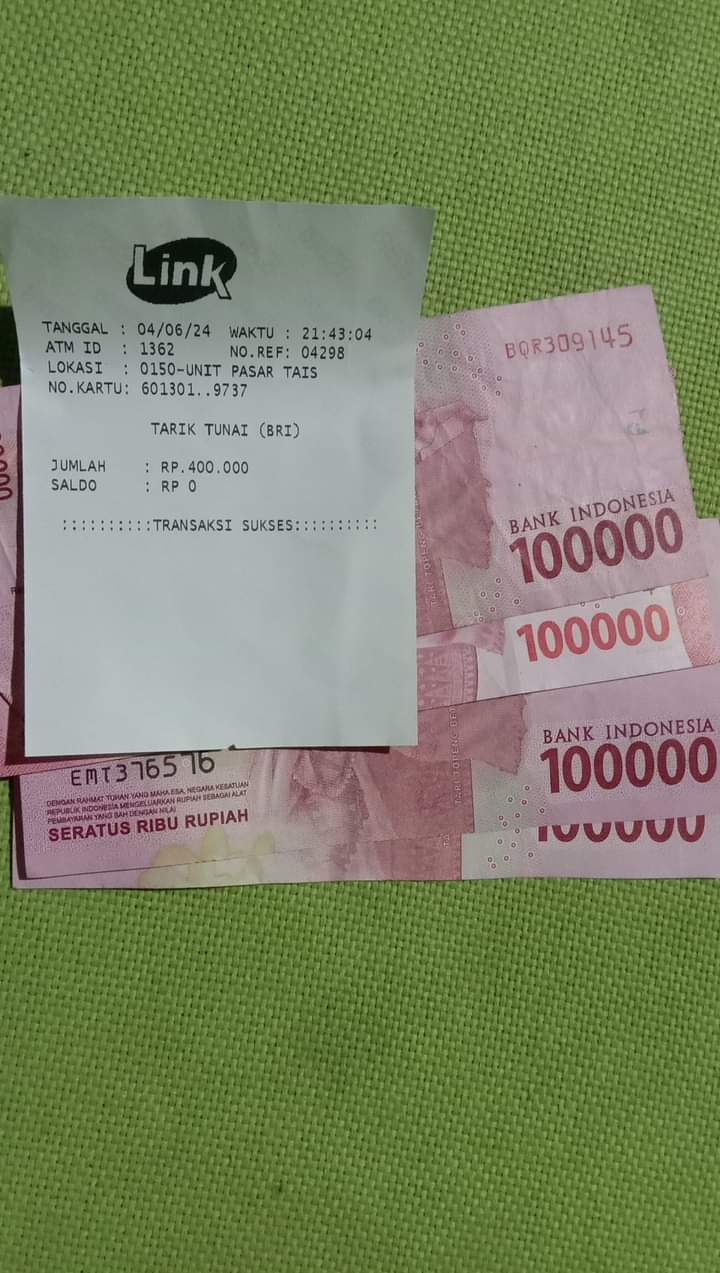 TERLALU! Hampir 300 Ribu Penerima Bantuan BLT PKH Tahap 3 Via KKS Belum Cairkan Dana Bansos di ATM