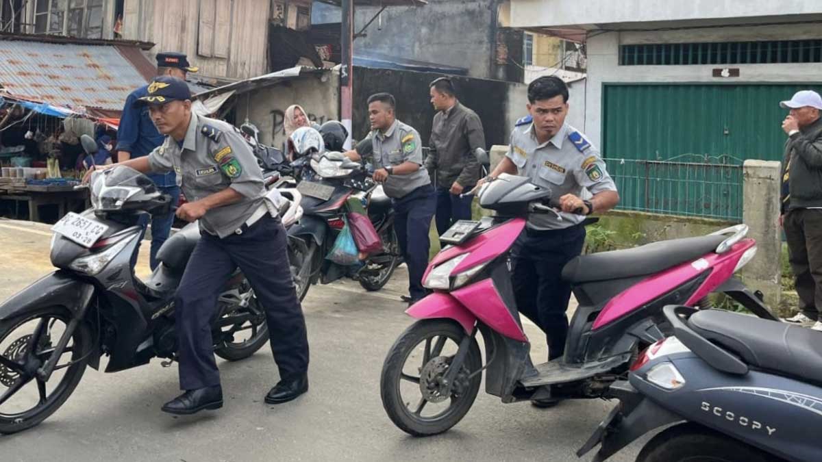 Siap Gembok Kendaraan! Pemkot Prabumulih Tegaskan Parkir di Jalan M Yamin Adalah Pungli