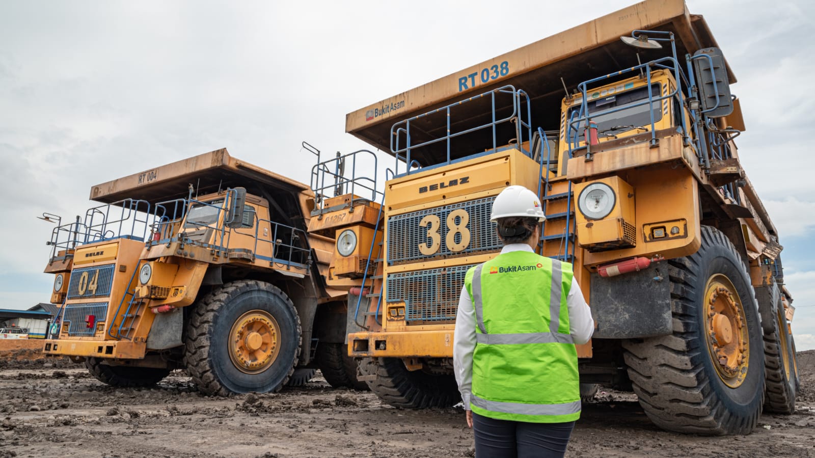 Cerita Para Pekerja Bukit Asam Menjaga Pasokan Energi di Hari yang Fitri