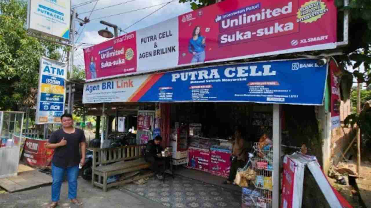 Punya Banyak Cabang, AgenBRILink Milik Pemuda Lahat Ini Buka Lapangan Pekerjaan untuk Warga Sekitar