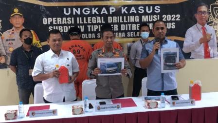 Satgas Operasi Illegal Drilling Polda Sumsel Amankan Pelaku Penimbun Solar Subsidi, Ini Wajah Tersangkanya?