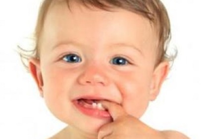  Makanan Ini Bisa Redakan Nyeri pada Bayi yang Sedang Tumbuh Gigi