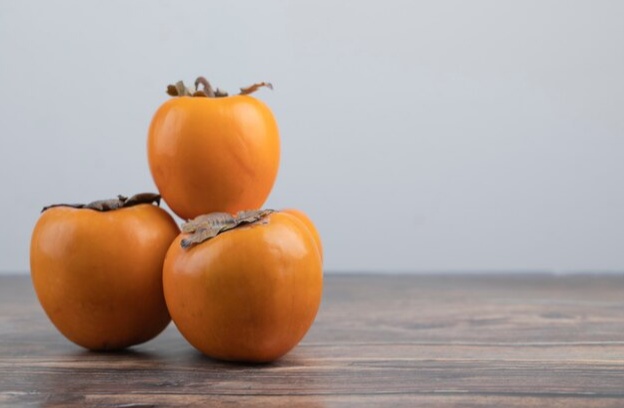 7 Manfaat Kesehatan yang Kamu Peroleh dari Makan Buah Kesemek, Nomor 7 Paling Diidamkan Wanita