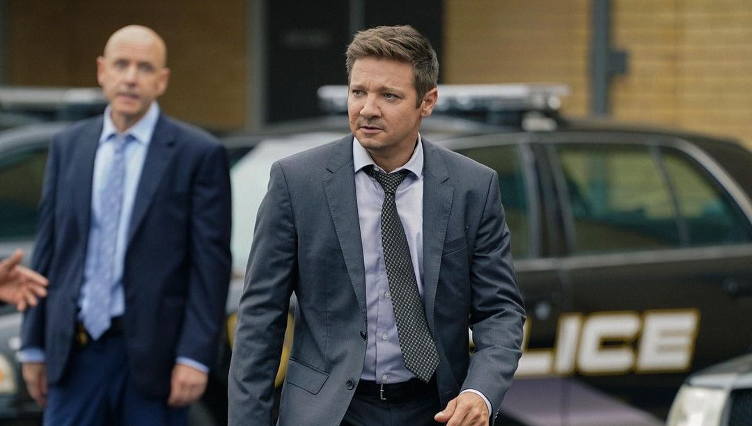 Kondisi Terbaru Jeremy Renner Sudah Sadar dan Posting Foto di Instagram