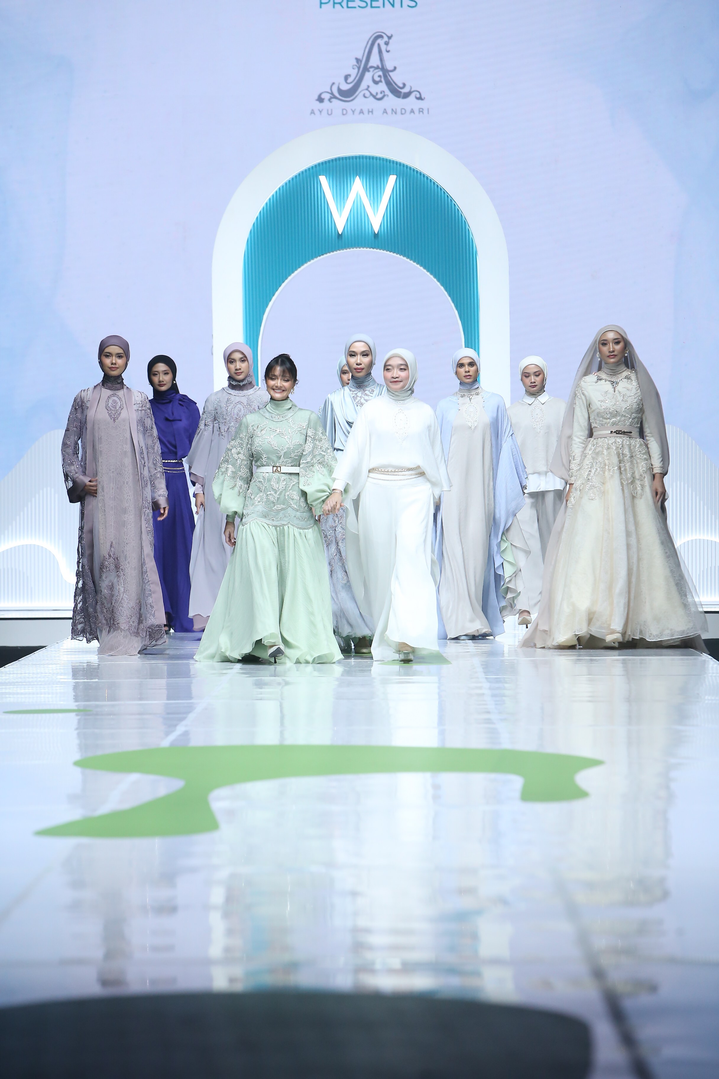 Wardah jadi Official Makeup dan Skincare Partner di JMFW 2025