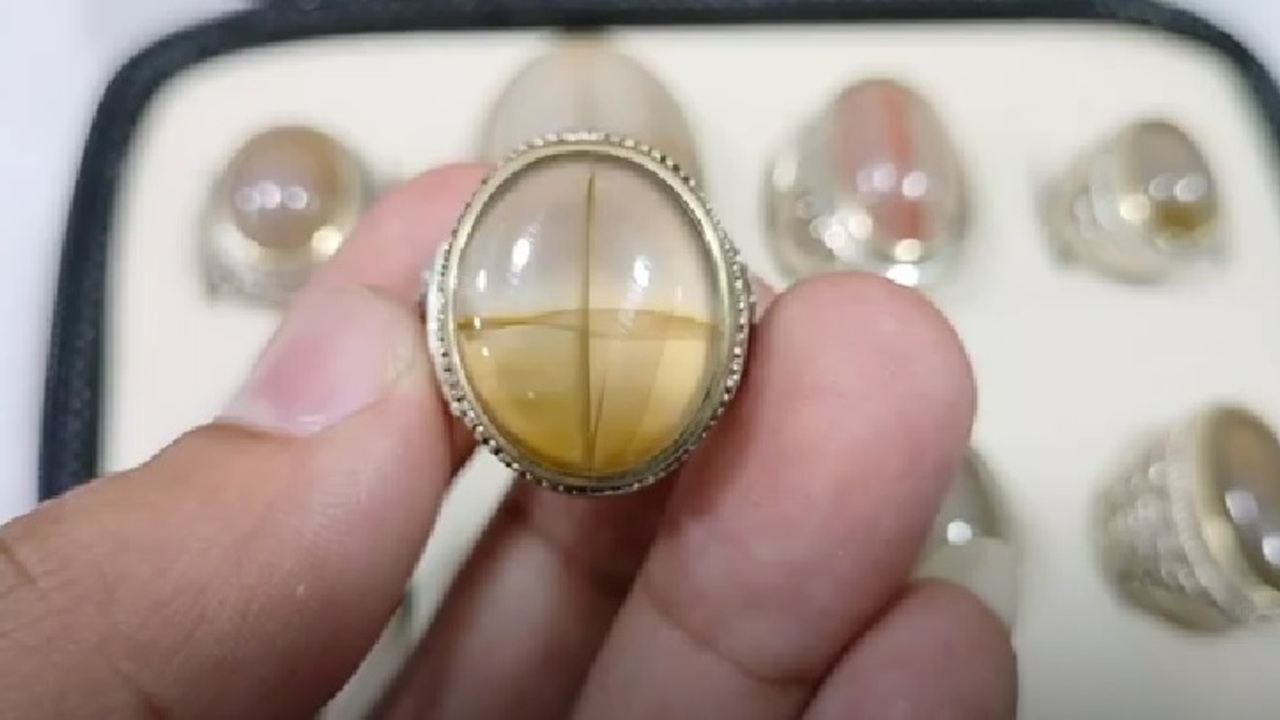 Batu Akik Tapak Jalak, Primadona Kolektor dengan Manfaat Luar Biasa!