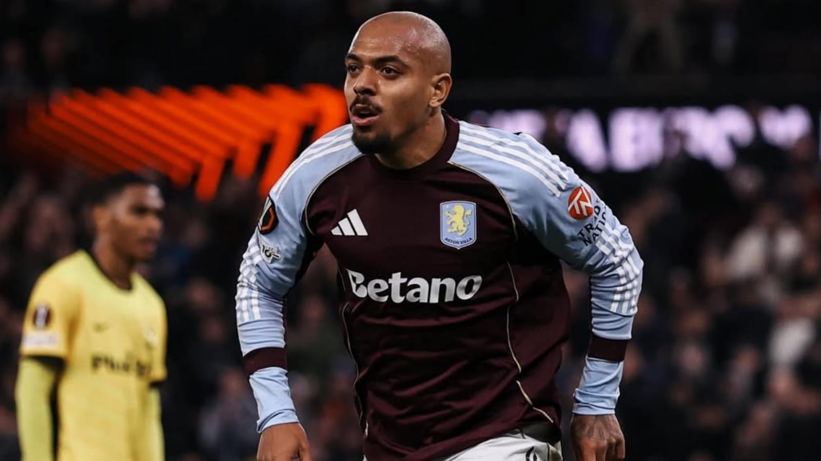 Penyerang Aston Villa Mengalihkan Perhatian Roma dari Zirkzee 