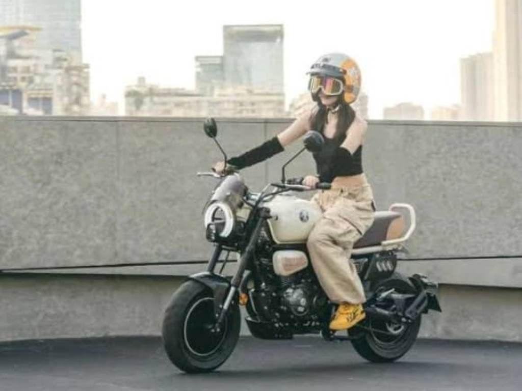 MOTOR IRIT BENSIN! Duplikat Honda Monkey Dibanderol Rp23 Jutaan