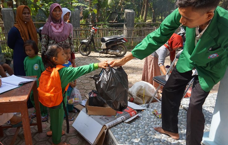 Pertamina EP Subang Field Ajak Anak Usia Dini Cintai Lingkungan Melalui Program Pelita