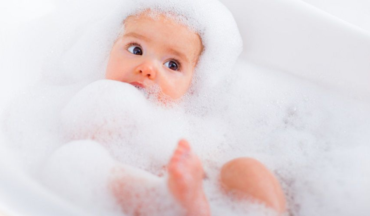 5 Rekomendasi Sabun Mandi Bayi Terbaik 2024, Satu Diantaranya Sudah Ada Sejak Tahun 1972