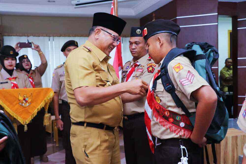 Lepas Kontingen LT- IV, Musni: Pramuka Muba Berikan yang Terbaik! 