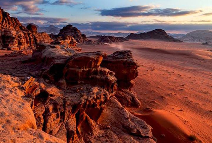 Keunikan Wadi Rum, Lembah Pasir yang Jadi Lokasi Syuting Film Aladdin