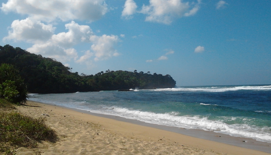 Mengapa Pantai Selatan Terkenal Bernuansa Mistis? Ternyata Ini Alasannya