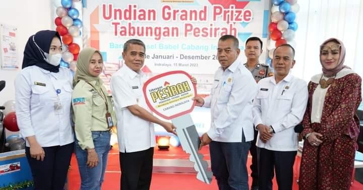 Wow, ‘Tangan Dingin’ Wabup Ardani Bikin Pejabat Ini Dapat Mobil Toyota Yaris