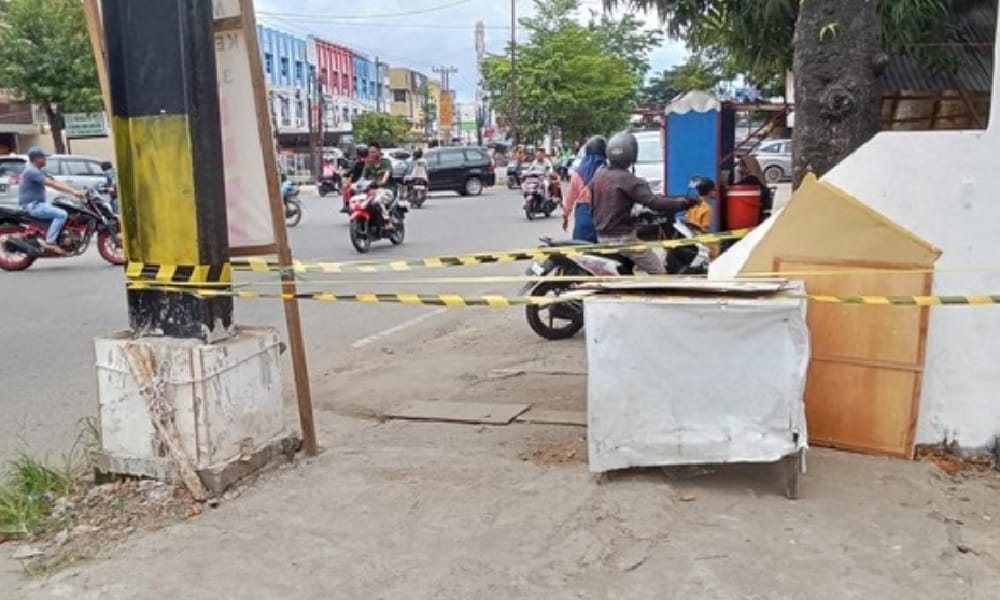 KACAU! Anak Dibawah Umur Dikeroyok OTK, Dikira Anak Juru Parkir 