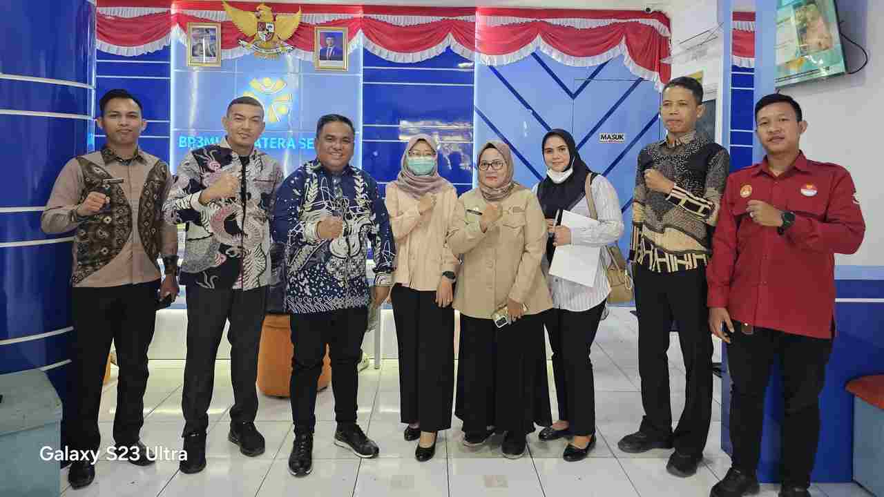 Sinergi Disnakertrans Muba, Pemprov Sumsel, dan BP3MI, Kawal Warga Pulang ke Kampung