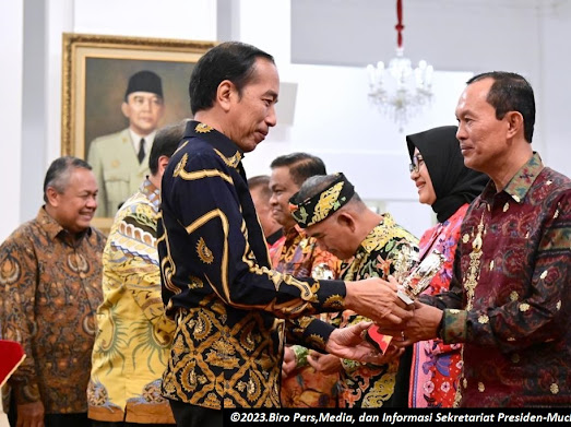 Kota Palembang Raih Penghargaan TPID Kabupaten/Kota Terbaik 2022 di Wilayah Sumatera 