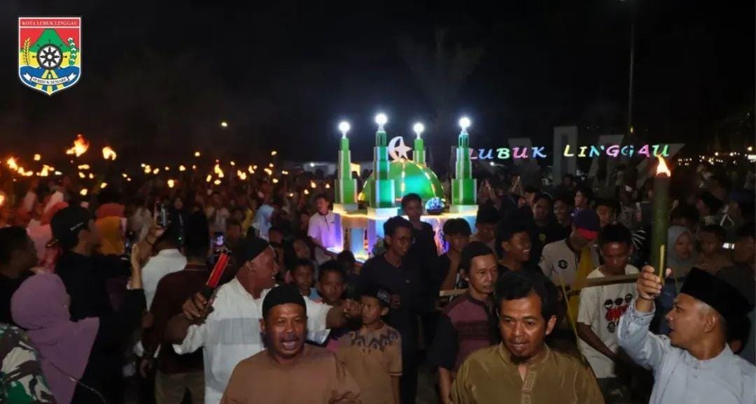 ‎Wako dan Wawako Lubuk Linggau Lepas Pawai Obor Sambut Tahun Baru Islam