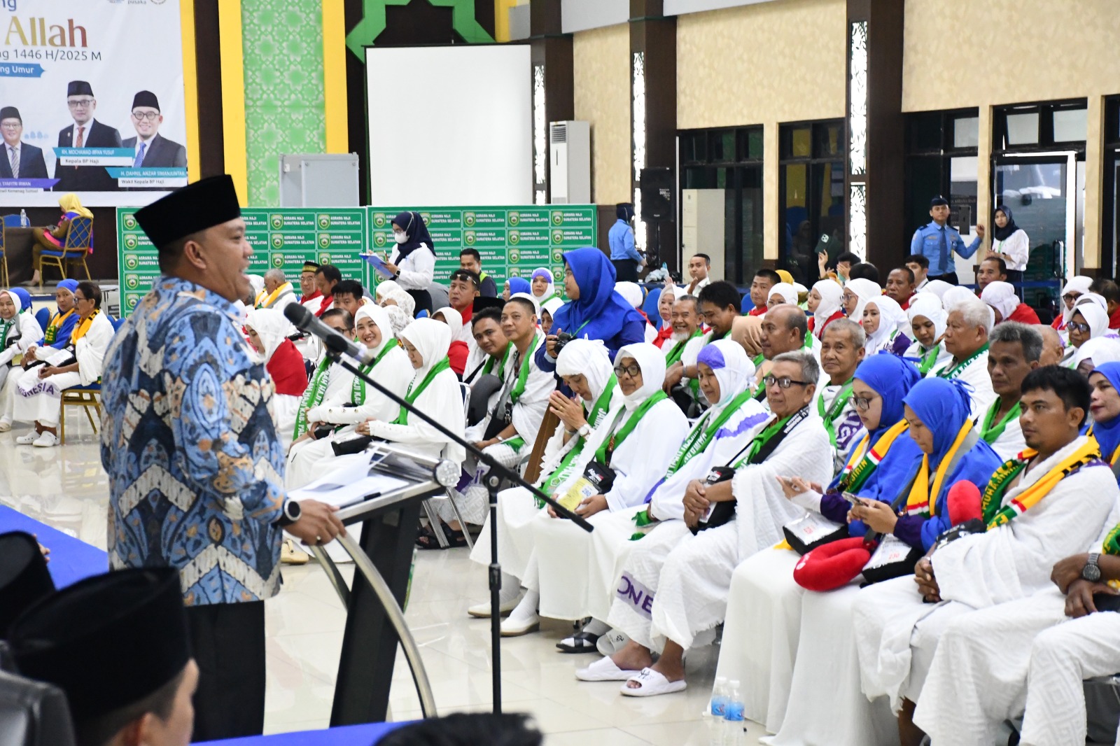 Iwan Tuaji Lepas 368 Jemaah Haji Kloter 20 Asal Kabupaten PALI dan Palembang