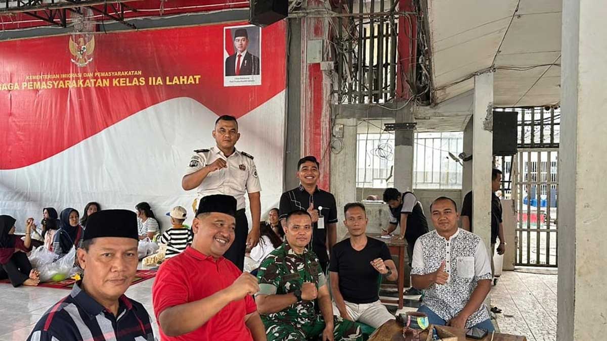 Momen Haru di Lapas Lahat: Saat Warga Binaan Bisa Buka Puasa Bareng Anak Istri