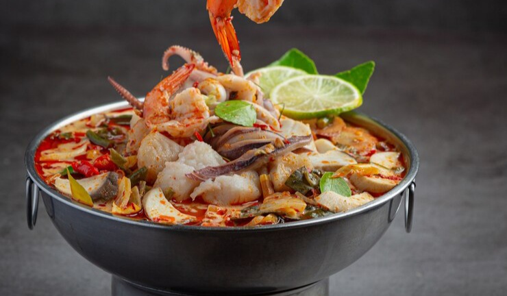 Rekomendasi 5 Tempat Makan Seafood Paling Maknyus di Palembang, Gak Amis dan Kuahnya Otentik