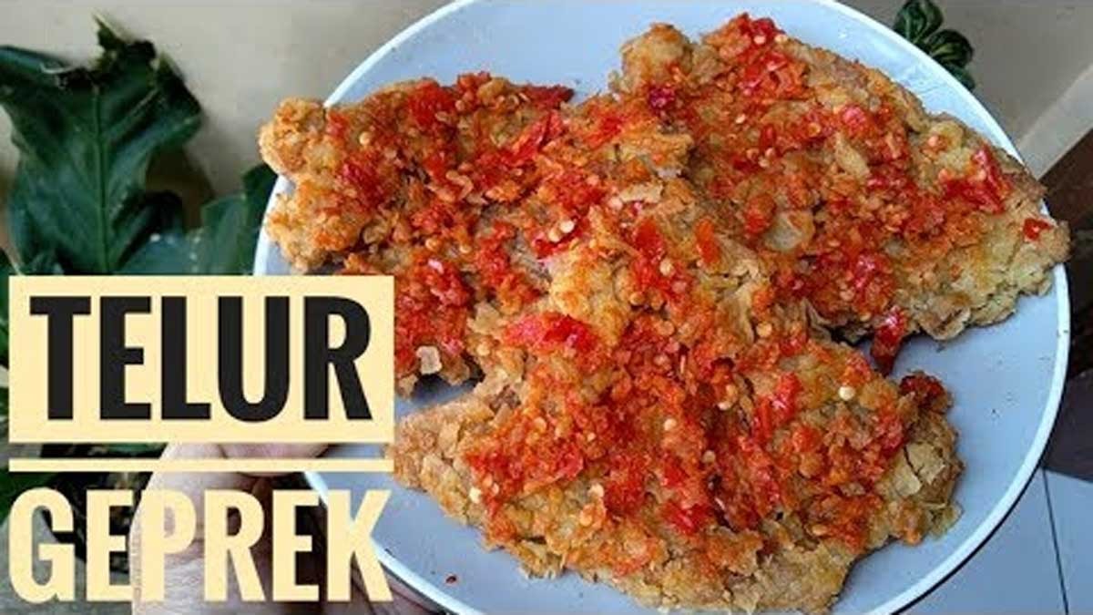 Kalian Wajib Coba! Resep Telur Geprek Viral, Alternatif Lauk Makan Siang