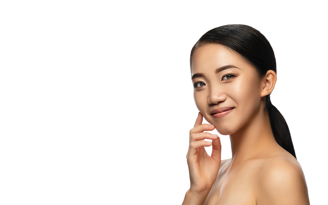 5 Rekomendasi Cream Anti Aging yang Bisa Kencangkan Kulit di Usia 40 Tahun, Intip Yuk!