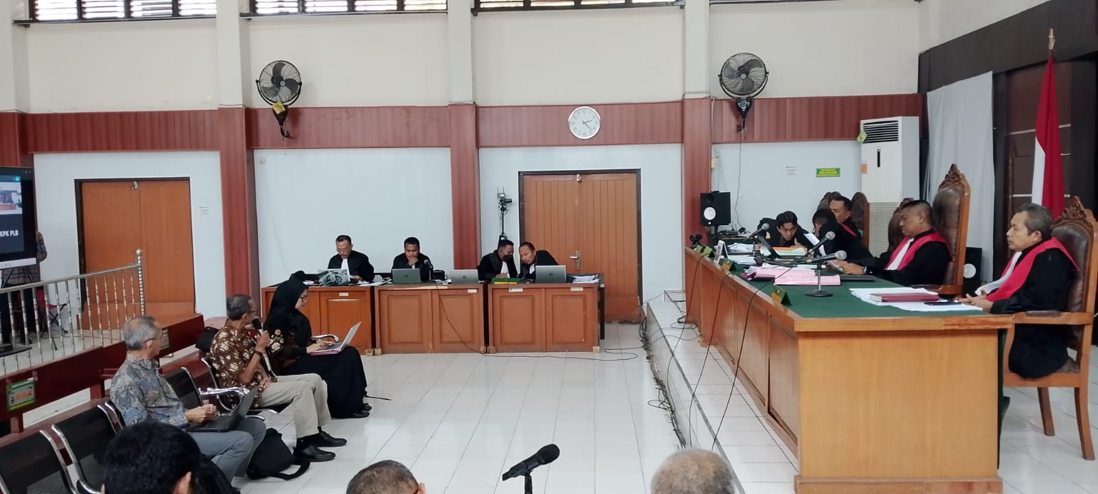 Sidang Lanjutan Retrofit Sistem Sootblowing PLTU Bukit Asam: Hengky Pribadi Mangkir dari Panggilan Persidangan