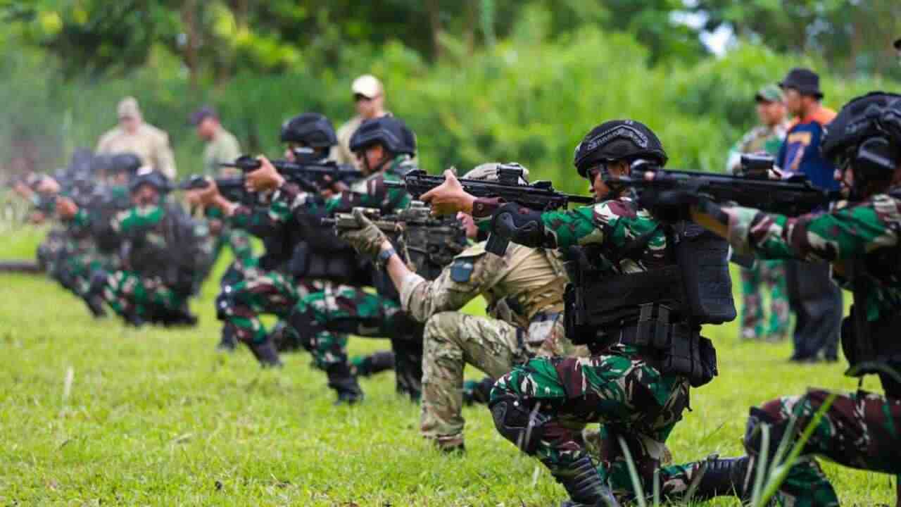 Tembak Cepat, Tembak Tepat! Kopasgat-US PAT-SOFLE Unjuk Gigi