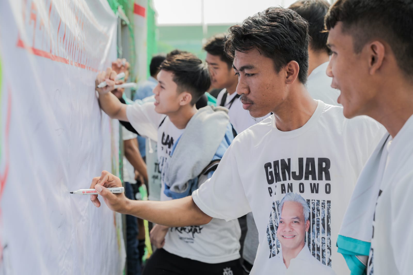 Petani Tebu Bersama Ribuan Milenial dan Gen Z Palembang Deklarasikan Dukungan untuk Ganjar-Mahfud