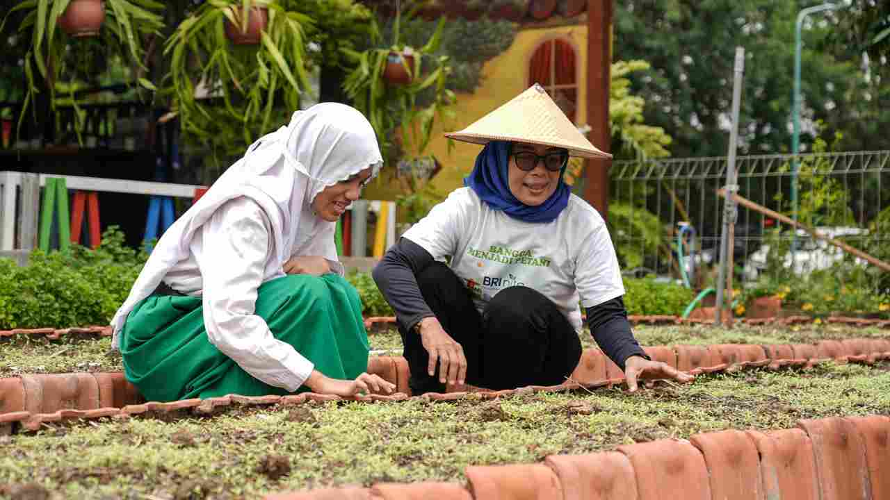 Maknai Hari Kartini, BRI Berdayakan Wanita Indonesia Melalui Program BRInita