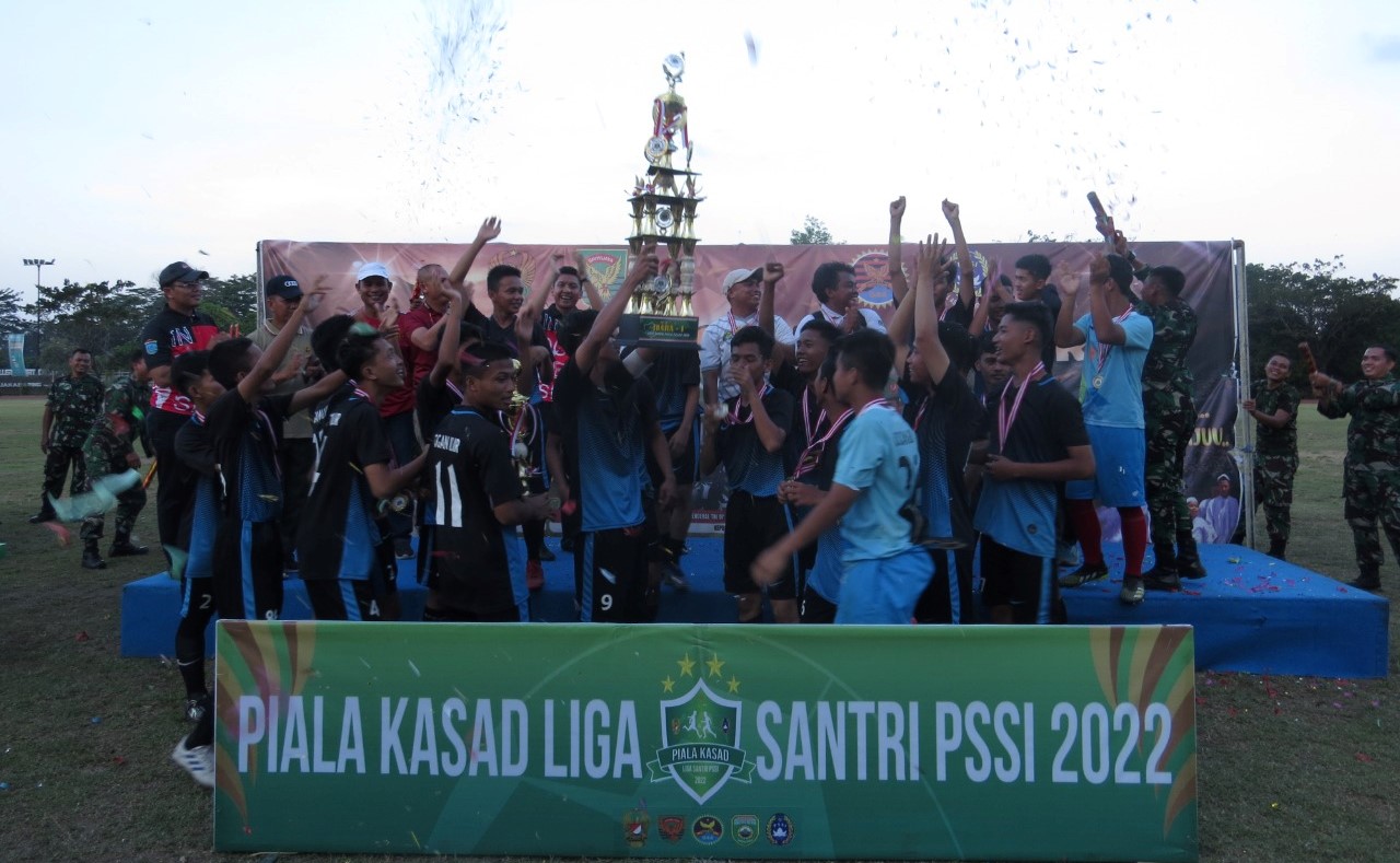 Liga Santri Piala Kasad, Si Kembar Harumkan Ponpes Raudhatul Ulum