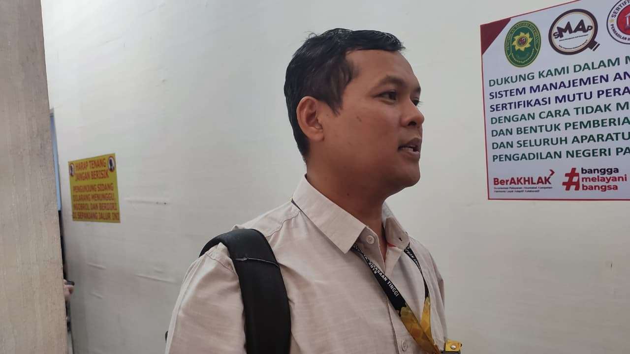 Bupati OKU Tak Hadir, Sidang Dugaan Korupsi Dana Pokir Ditunda, Hakim Minta Jemput Paksa