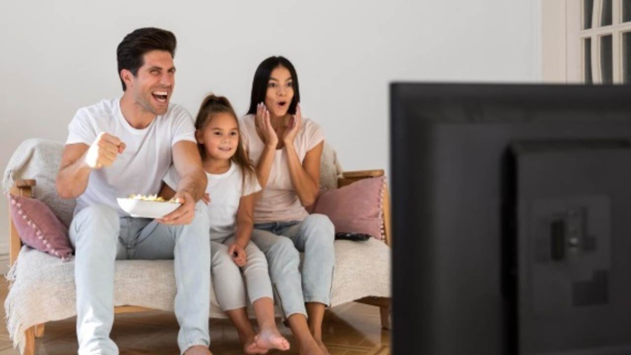 Temani Seharian di Rumah, Jadwal Acara TV Hari Ini Lengkap dan Menarik