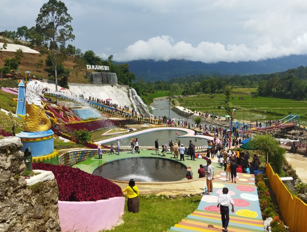 7 Jam dari Palembang, Wisata Alam Terindah di Sumatera Selatan, Ada Air Terjun Hingga Jembatan Ampera 