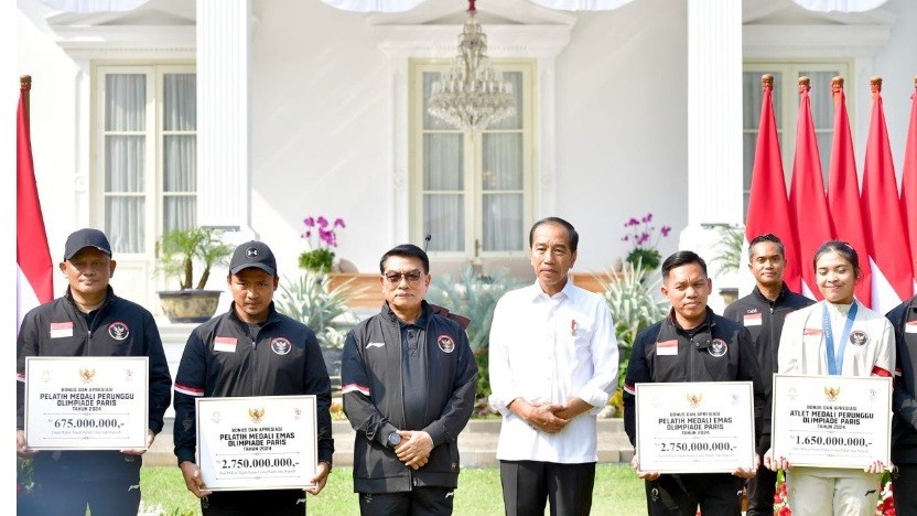 Presiden Terima Atlet Olimpiade 2024 Paris di Istana, Jokowi Apresiasi dan Berikan Bonus Medali